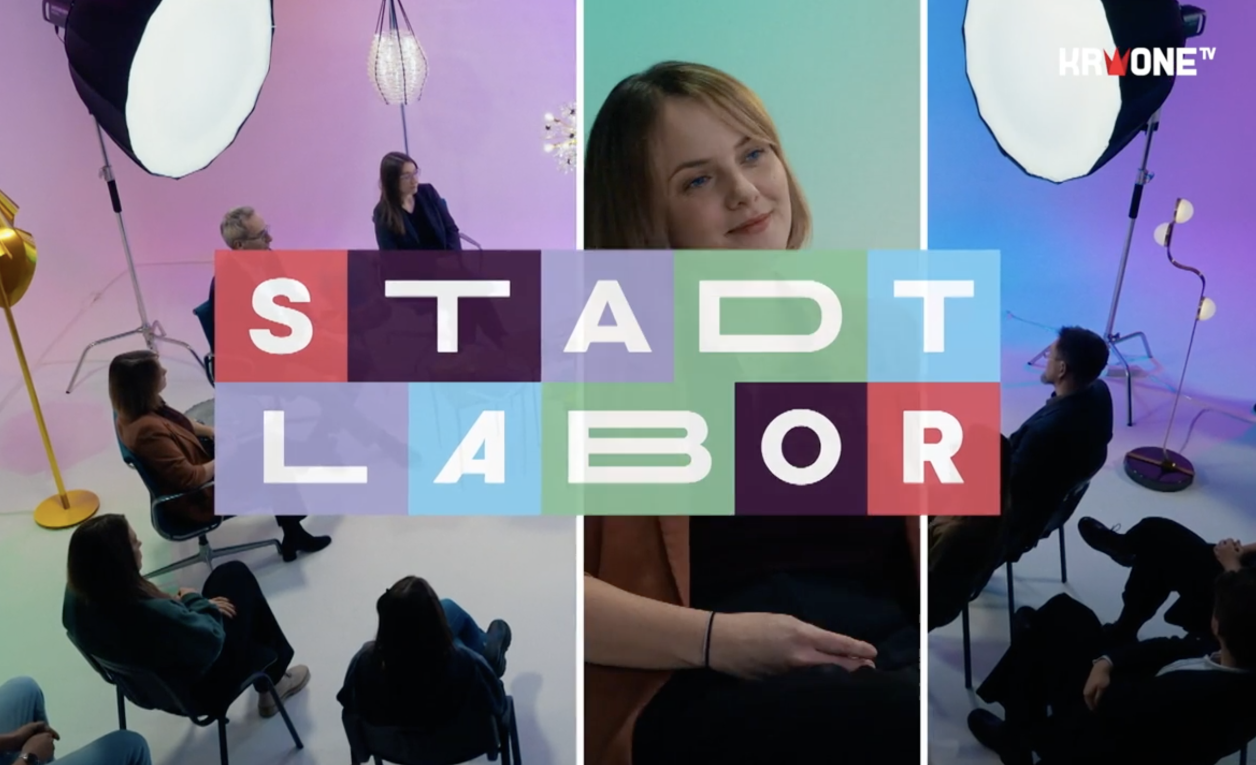 TV-Show Studiodekor mit Personen und Beleuchtung